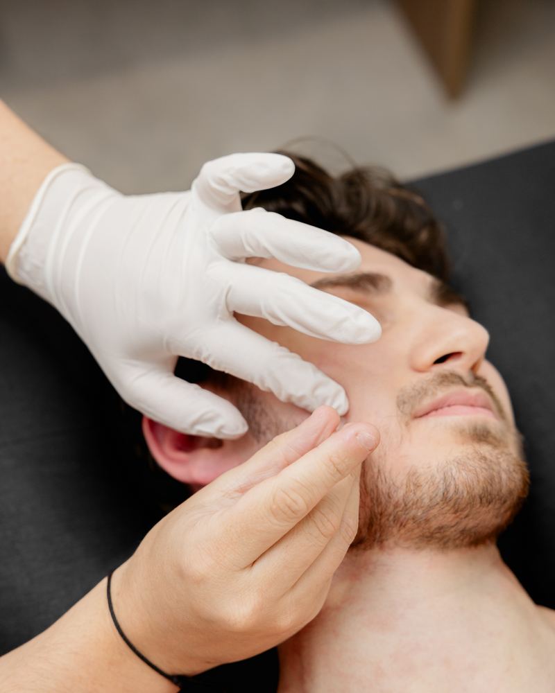 Hands-on TMJ assessment to identify the source of jaw clicking